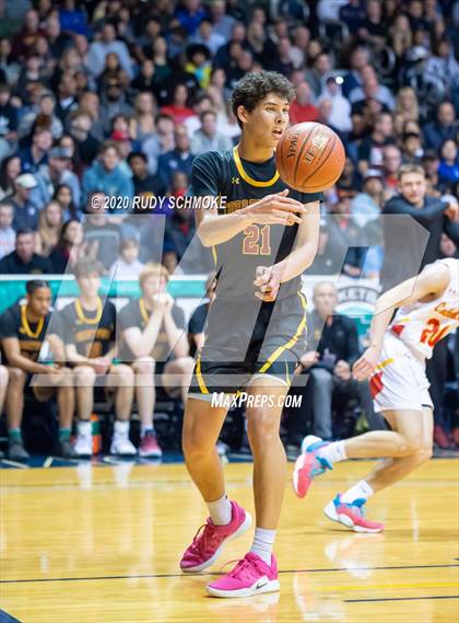 Thumbnail 2 in Torrey Pines vs. Cathedral Catholic (CIF SDS Open Division Finals} photogallery.
