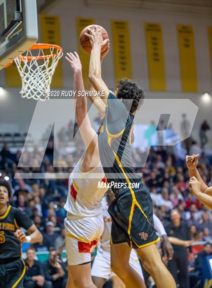 Thumbnail 2 in Torrey Pines vs. Cathedral Catholic (CIF SDS Open Division Finals} photogallery.