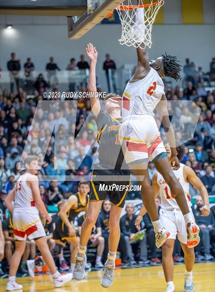 Thumbnail 3 in Torrey Pines vs. Cathedral Catholic (CIF SDS Open Division Finals} photogallery.