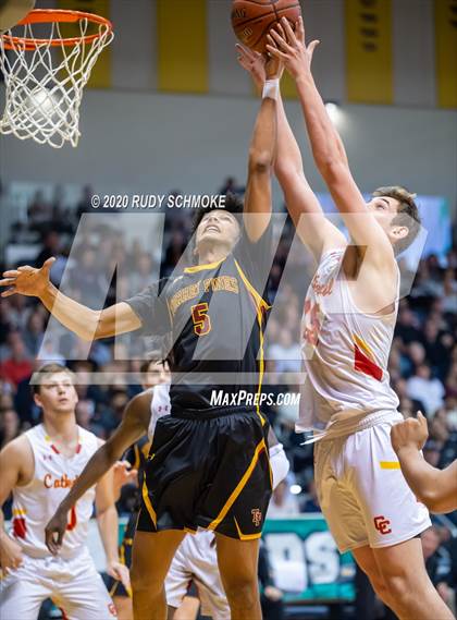 Thumbnail 3 in Torrey Pines vs. Cathedral Catholic (CIF SDS Open Division Finals} photogallery.