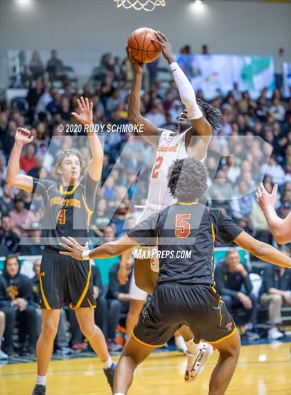 Thumbnail 2 in Torrey Pines vs. Cathedral Catholic (CIF SDS Open Division Finals} photogallery.