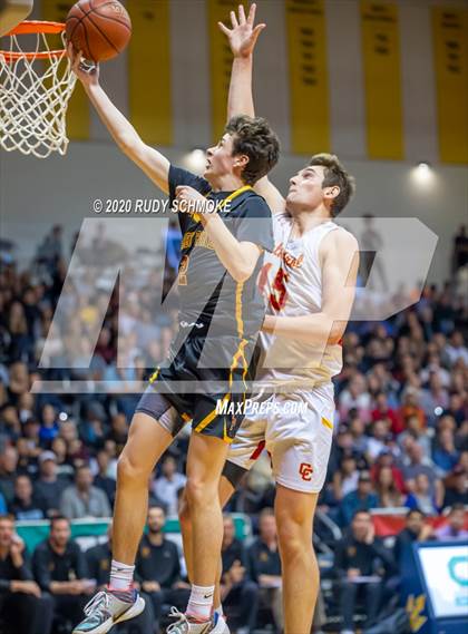 Thumbnail 3 in Torrey Pines vs. Cathedral Catholic (CIF SDS Open Division Finals} photogallery.