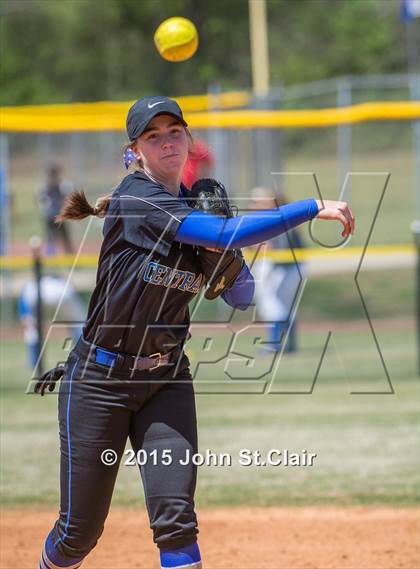 Thumbnail 2 in Wilson Central vs. Buckhorn (Bob Jones Invitational) photogallery.