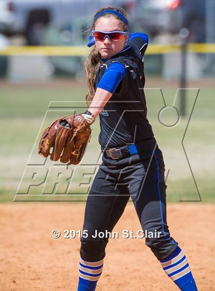 Thumbnail 2 in Wilson Central vs. Buckhorn (Bob Jones Invitational) photogallery.