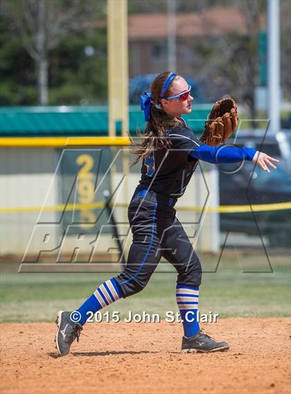Thumbnail 1 in Wilson Central vs. Buckhorn (Bob Jones Invitational) photogallery.