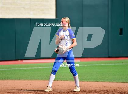 Thumbnail 2 in Brookeland vs. Jonesboro (UIL Softball 1A Final) photogallery.