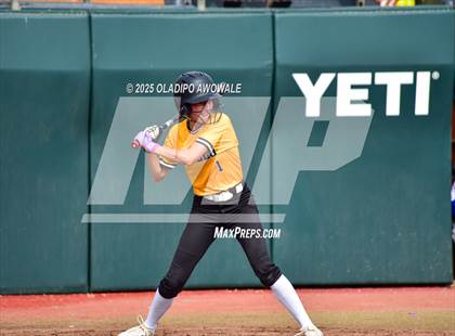 Thumbnail 3 in Brookeland vs. Jonesboro (UIL Softball 1A Final) photogallery.