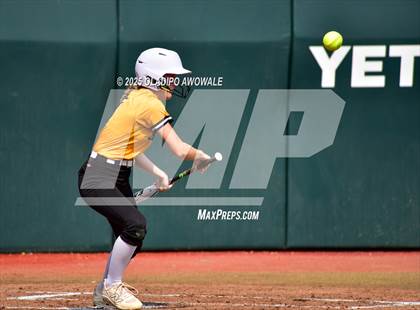 Thumbnail 3 in Brookeland vs. Jonesboro (UIL Softball 1A Final) photogallery.
