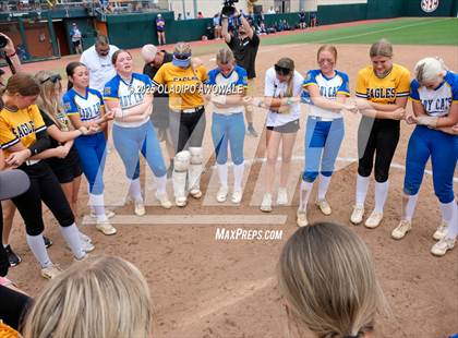Thumbnail 3 in Brookeland vs. Jonesboro (UIL Softball 1A Final) photogallery.