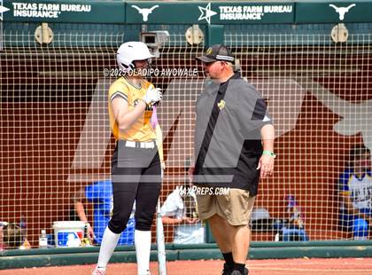 Thumbnail 1 in Brookeland vs. Jonesboro (UIL Softball 1A Final) photogallery.