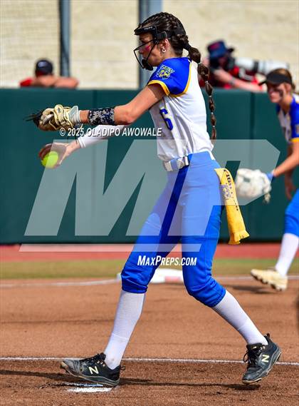 Thumbnail 1 in Brookeland vs. Jonesboro (UIL Softball 1A Final) photogallery.