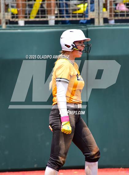 Thumbnail 1 in Brookeland vs. Jonesboro (UIL Softball 1A Final) photogallery.