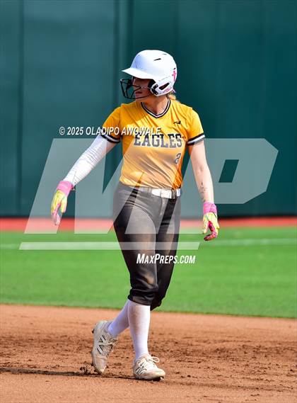 Thumbnail 3 in Brookeland vs. Jonesboro (UIL Softball 1A Final) photogallery.