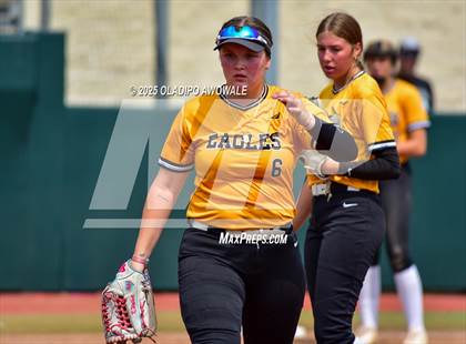 Thumbnail 1 in Brookeland vs. Jonesboro (UIL Softball 1A Final) photogallery.