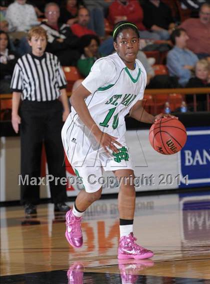 Thumbnail 1 in St. Mary's vs. Bella Vista (CIF SJS D2 Semifinals) photogallery.