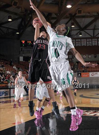 Thumbnail 3 in St. Mary's vs. Bella Vista (CIF SJS D2 Semifinals) photogallery.