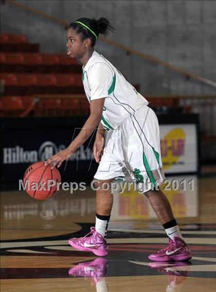 Thumbnail 2 in St. Mary's vs. Bella Vista (CIF SJS D2 Semifinals) photogallery.