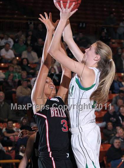 Thumbnail 1 in St. Mary's vs. Bella Vista (CIF SJS D2 Semifinals) photogallery.