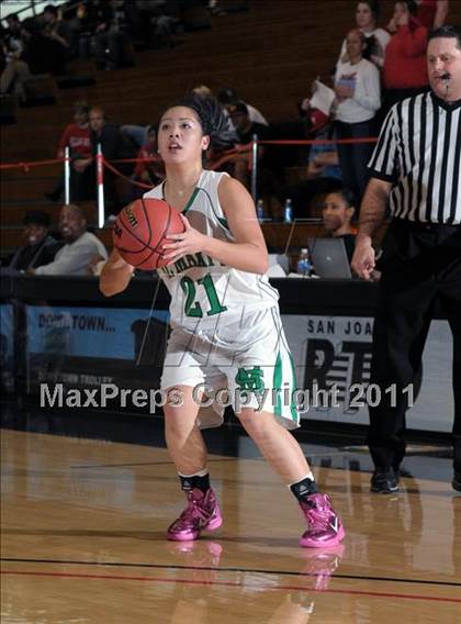 Thumbnail 3 in St. Mary's vs. Bella Vista (CIF SJS D2 Semifinals) photogallery.