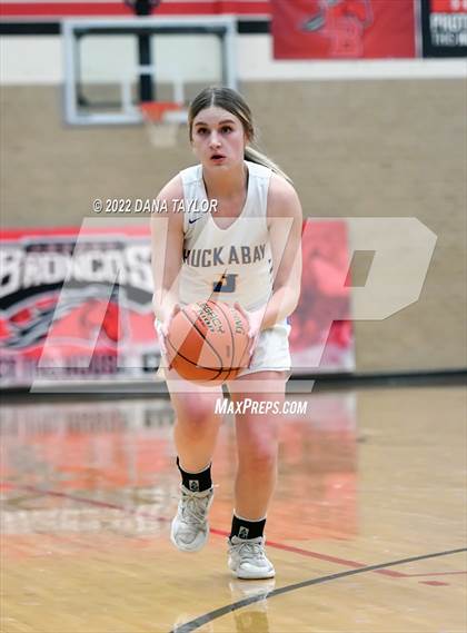 Thumbnail 3 in Huckabay vs Dodd City (UIL Region III-1A Semifinal) photogallery.