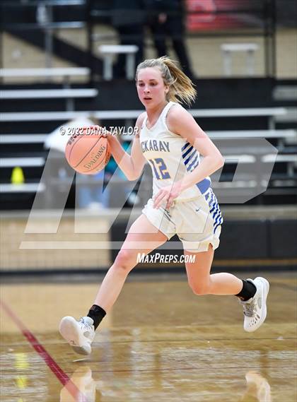 Thumbnail 2 in Huckabay vs Dodd City (UIL Region III-1A Semifinal) photogallery.