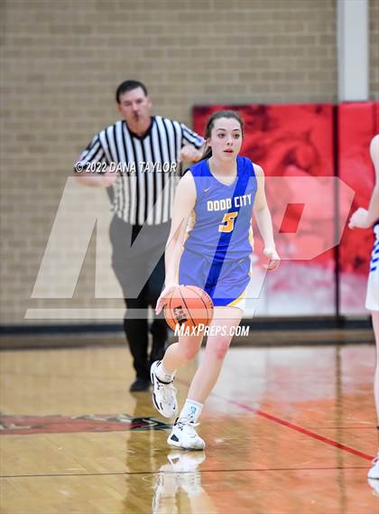 Thumbnail 3 in Huckabay vs Dodd City (UIL Region III-1A Semifinal) photogallery.