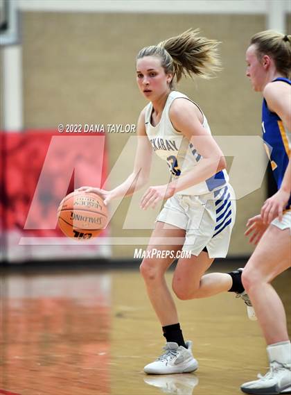 Thumbnail 1 in Huckabay vs Dodd City (UIL Region III-1A Semifinal) photogallery.