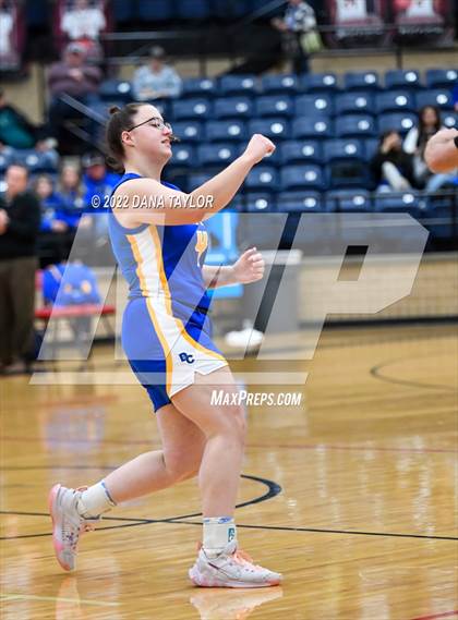 Thumbnail 1 in Huckabay vs Dodd City (UIL Region III-1A Semifinal) photogallery.