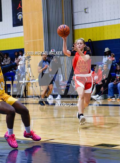 Thumbnail 3 in Nazareth vs Murry Bergtraum (City Is Mine Classic) photogallery.