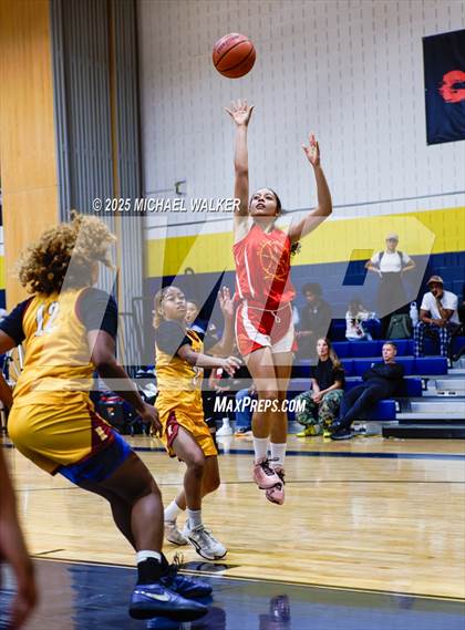 Thumbnail 1 in Nazareth vs Murry Bergtraum (City Is Mine Classic) photogallery.