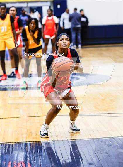 Thumbnail 2 in Nazareth vs Murry Bergtraum (City Is Mine Classic) photogallery.