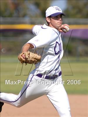 Thumbnail 3 in Los Osos @ Rancho Cucamonga photogallery.