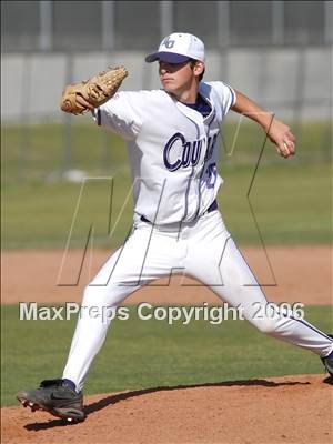 Thumbnail 2 in Los Osos @ Rancho Cucamonga photogallery.