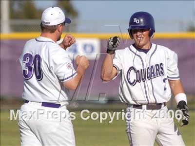 Thumbnail 3 in Los Osos @ Rancho Cucamonga photogallery.