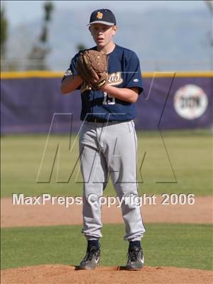 Thumbnail 3 in Los Osos @ Rancho Cucamonga photogallery.