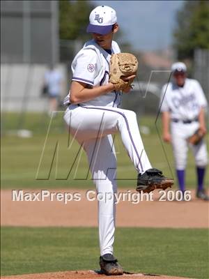 Thumbnail 1 in Los Osos @ Rancho Cucamonga photogallery.