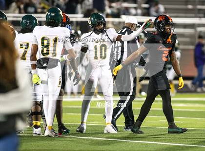 Thumbnail 3 in Lancaster @ Longview (UIL Football 5A Division I Region II Regional Playoff) photogallery.
