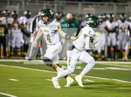 Thumbnail 3 in Lancaster @ Longview (UIL Football 5A Division I Region II Regional Playoff) photogallery.