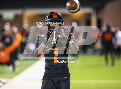 Thumbnail 3 in Lancaster @ Longview (UIL Football 5A Division I Region II Regional Playoff) photogallery.
