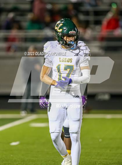 Thumbnail 2 in Lancaster @ Longview (UIL Football 5A Division I Region II Regional Playoff) photogallery.