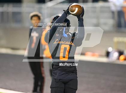 Thumbnail 3 in Lancaster @ Longview (UIL Football 5A Division I Region II Regional Playoff) photogallery.