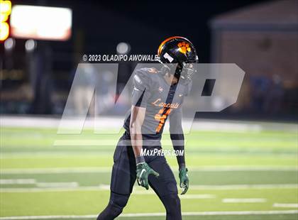 Thumbnail 3 in Lancaster @ Longview (UIL Football 5A Division I Region II Regional Playoff) photogallery.