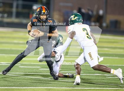 Thumbnail 2 in Lancaster @ Longview (UIL Football 5A Division I Region II Regional Playoff) photogallery.