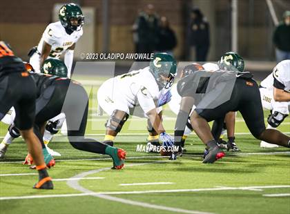 Thumbnail 1 in Lancaster @ Longview (UIL Football 5A Division I Region II Regional Playoff) photogallery.