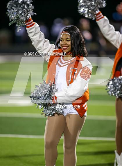 Thumbnail 3 in Lancaster @ Longview (UIL Football 5A Division I Region II Regional Playoff) photogallery.