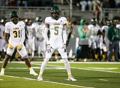 Thumbnail 1 in Lancaster @ Longview (UIL Football 5A Division I Region II Regional Playoff) photogallery.