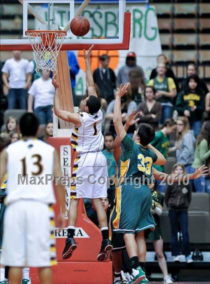 Thumbnail 3 in Sierra vs. Kingsburg (CIF CS D4 Final) photogallery.