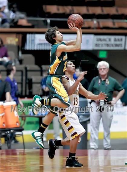Thumbnail 1 in Sierra vs. Kingsburg (CIF CS D4 Final) photogallery.
