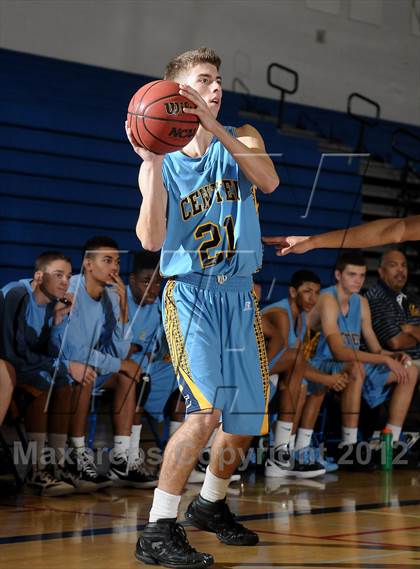 Thumbnail 3 in Center vs. Christian Brothers (Les Curry Invitational) photogallery.