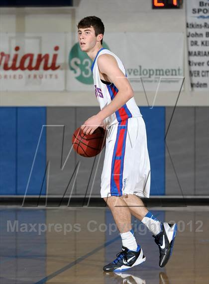 Thumbnail 1 in Center vs. Christian Brothers (Les Curry Invitational) photogallery.